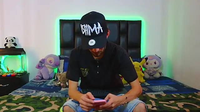 Brutal Sex Fucking online show from May 15, 2026, 8:27 pm