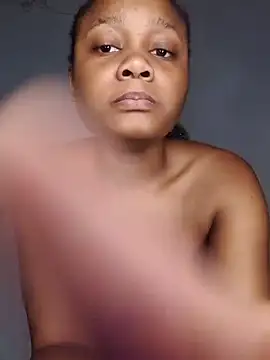 hot-tandy online show from November 6, 2025, 10:38 am