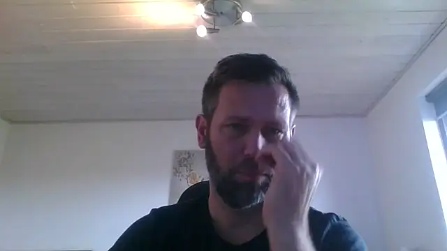 Snapshot of Gotta1 chatting on May 20, 2026, 3:18 pm Gotta1 online show from May 20, 2026, 3:18 pm