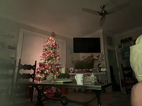 cloudy switch online show from December 26, 2024, 10:48 am