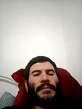 Gigolo4040 online show from October 27, 2025, 5:28 pm