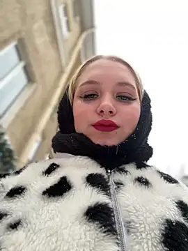 Milkyy wway online show from February 13, 2025, 7:56 am