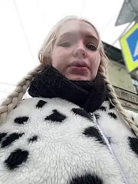 Milkyy wway online show from March 14, 2025, 11:56 am