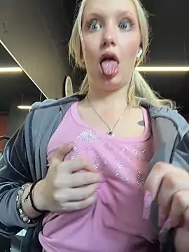 Milkyy wway online show from April 20, 2026, 5:21 am