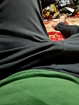 Naresh00766 online show from October 27, 2025, 1:04 pm