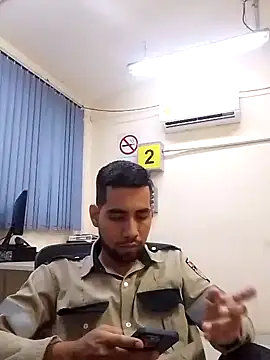 Snapshot of EnriquePersian197 chatting on February 12, 2025, 2:56 am EnriquePersian197 online show from February 12, 2025, 2:56 am