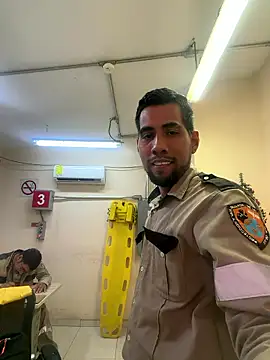 Snapshot of EnriquePersian197 chatting on January 9, 2026, 12:13 am EnriquePersian197 online show from January 9, 2026, 12:13 am