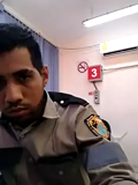 Snapshot of EnriquePersian197 chatting on January 12, 2026, 8:47 pm EnriquePersian197 online show from January 12, 2026, 8:47 pm