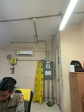 Snapshot of EnriquePersian197 chatting on March 12, 2026, 12:22 pm EnriquePersian197 online show from March 12, 2026, 12:22 pm