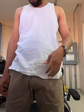 Snapshot of EnriquePersian197 chatting on April 2, 2026, 10:18 pm EnriquePersian197 online show from April 2, 2026, 10:18 pm