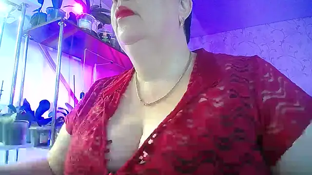  Sweet Woman online show from July 17, 2026, 5:47 am
