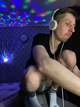 Aki-Laky online show from February 21, 2025, 8:38 pm