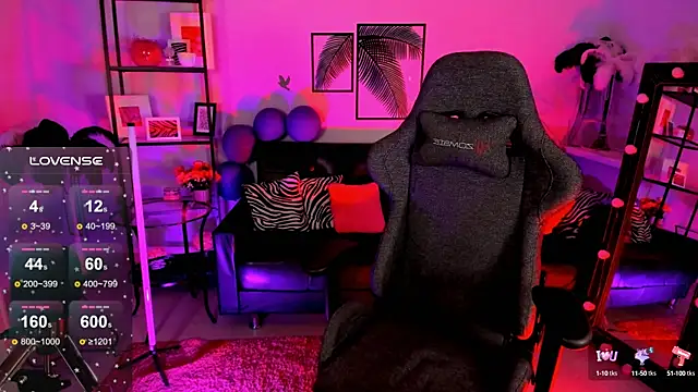 LadyIzabel online show from January 8, 2025, 8:38 am