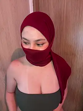 amaal  online show from September 9, 2025, 2:49 pm