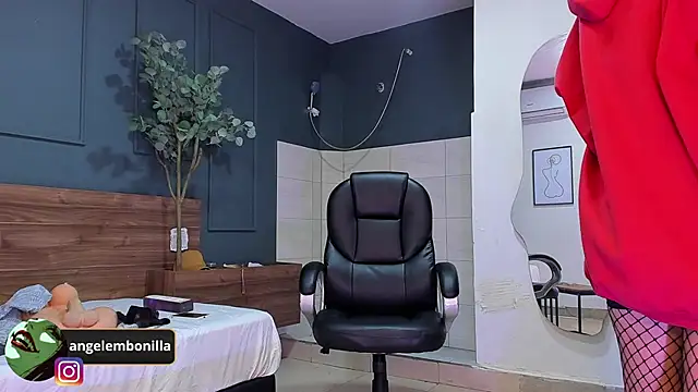 megan morgan01 online show from September 15, 2025, 11:43 am