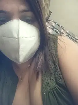 Naughty-Trisha online show from November 11, 2025, 5:29 am