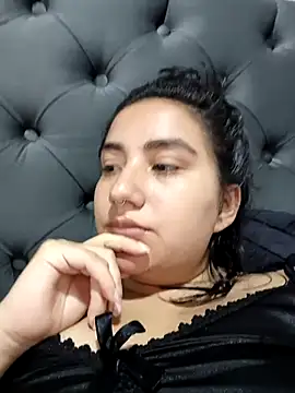 Hellen Alex online show from March 8, 2025, 2:51 pm