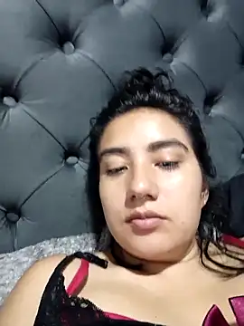 Hellen Alex online show from March 14, 2025, 1:24 pm