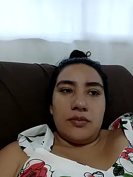 Hellen Alex online show from October 3, 2025, 3:09 pm