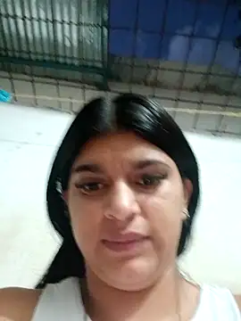 naughty-girl01 online show from December 19, 2024, 10:34 am