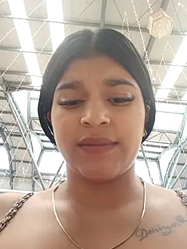 naughty-girl01 online show from December 22, 2024, 4:38 pm