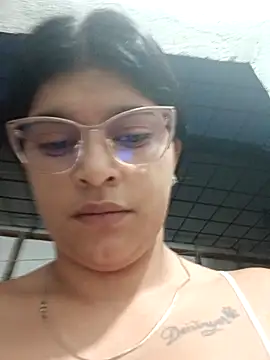 naughty-girl01 online show from March 6, 2025, 10:41 am