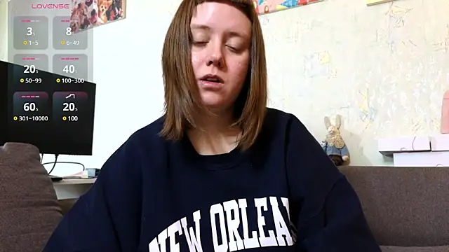 June shy0 online show from February 26, 2025, 8:04 am