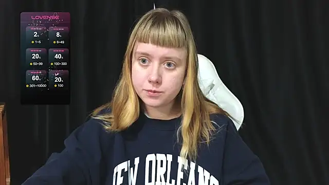 June shy0 online show from December 23, 2025, 8:12 am