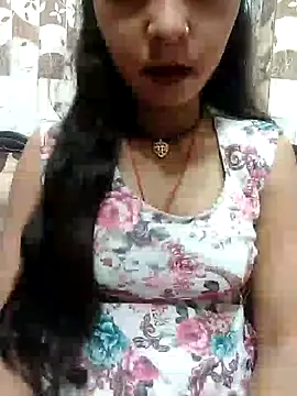 Snapshot of Sharmila-Singh chatting on March 11, 2025, 8:20 pm Sharmila-Singh online show from March 11, 2025, 8:20 pm