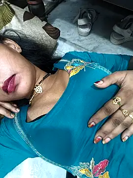 Snapshot of Sharmila-Singh chatting on September 19, 2025, 8:31 pm Sharmila-Singh online show from September 19, 2025, 8:31 pm