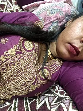 Snapshot of Sharmila-Singh chatting on October 21, 2025, 7:25 pm Sharmila-Singh online show from October 21, 2025, 7:25 pm