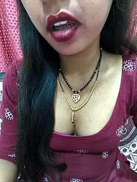 Snapshot of Sharmila-Singh chatting on November 8, 2025, 8:40 pm Sharmila-Singh online show from November 8, 2025, 8:40 pm