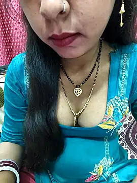 Snapshot of Sharmila-Singh chatting on November 24, 2025, 6:40 pm Sharmila-Singh online show from November 24, 2025, 6:40 pm