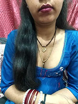 Snapshot of Sharmila-Singh chatting on December 1, 2025, 6:35 pm Sharmila-Singh online show from December 1, 2025, 6:35 pm