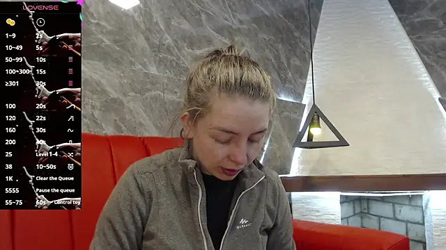  isaabellaa online show from January 24, 2025, 11:37 am