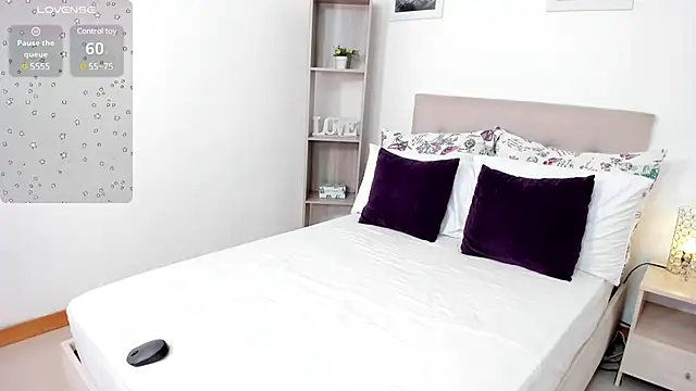 helen kinett online show from February 3, 2025, 10:21 pm