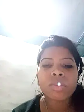 Snapshot of Queen_suman chatting on December 5, 2024, 4:34 pm Queen suman online show from December 5, 2024, 4:34 pm