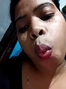 Snapshot of Queen_suman chatting on December 10, 2024, 8:08 am Queen suman online show from December 10, 2024, 8:08 am