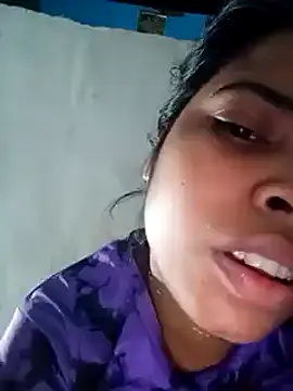 Snapshot of Queen_suman chatting on December 28, 2024, 2:21 pm Queen suman online show from December 28, 2024, 2:21 pm