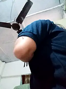 Snapshot of Queen_suman chatting on January 22, 2025, 5:26 am Queen suman online show from January 22, 2025, 5:26 am