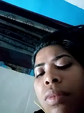 Snapshot of Queen_suman chatting on February 18, 2025, 6:59 am Queen suman online show from February 18, 2025, 6:59 am