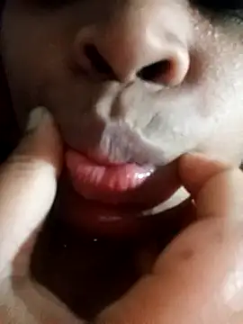 Snapshot of Queen_suman chatting on February 19, 2025, 4:12 am Queen suman online show from February 19, 2025, 4:12 am