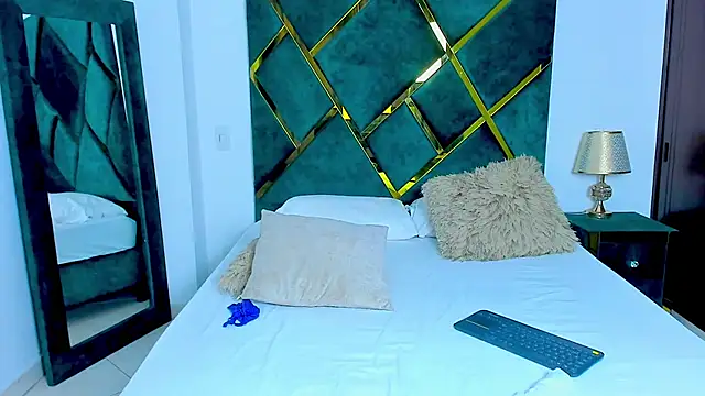 Criss Ariana online show from January 18, 2025, 2:44 pm