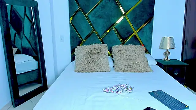 Criss Ariana online show from January 20, 2025, 11:56 am