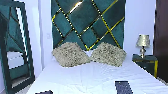 Criss Ariana online show from February 14, 2025, 11:42 am