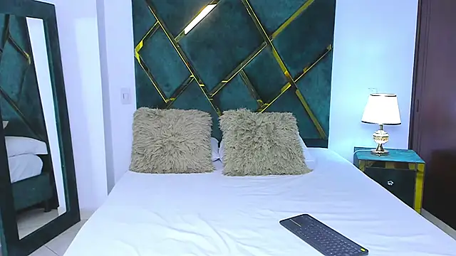 Criss Ariana online show from February 18, 2025, 12:28 pm