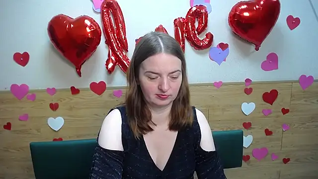 FreyaDak online show from March 22, 2025, 9:02 am