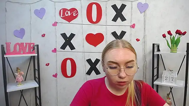 BeatriceFly online show from January 27, 2025, 3:50 pm