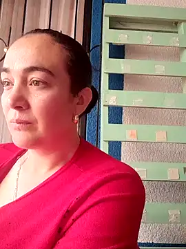 skayhot  online show from December 18, 2024, 1:34 pm