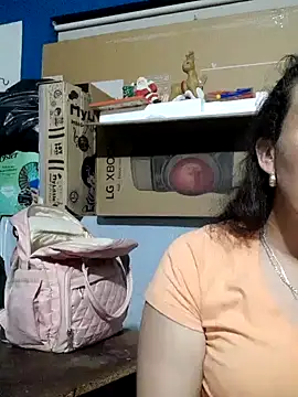 skayhot  online show from December 19, 2024, 11:25 pm